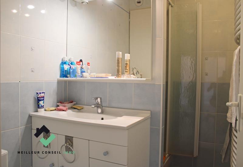 Appartement - 90 m² - 4 pièces