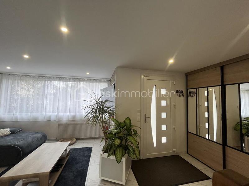 Maison - 174 m² - 5 pièces