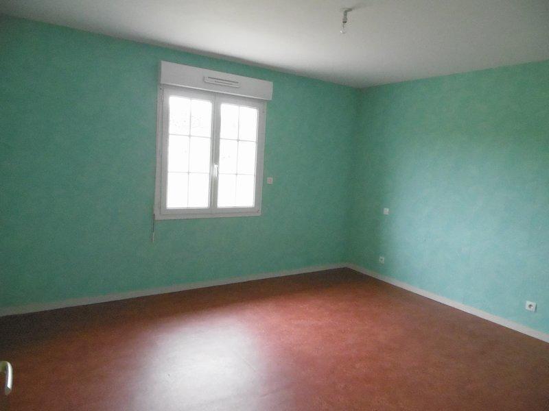 Maison - 104 m² - 4 pièces