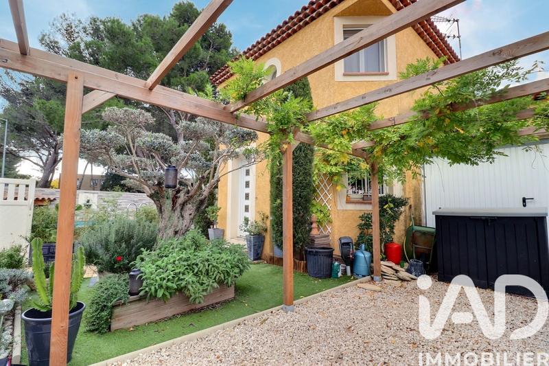 Maison de ville - 90 m² - 5 pièces