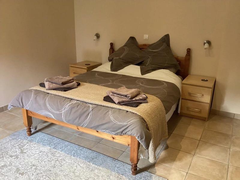 Maison - 256 m² - 4 pièces