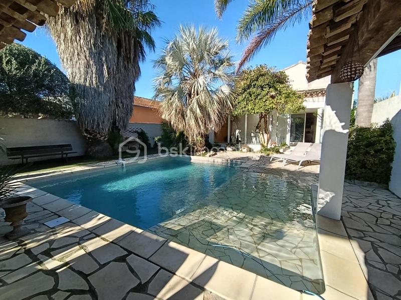 Maison - 120 m² - 5 pièces