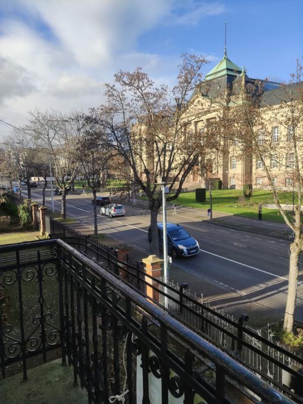 Appartement - 139 m² - 6 pièces