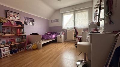 Maison - 141 m² - 6 pièces