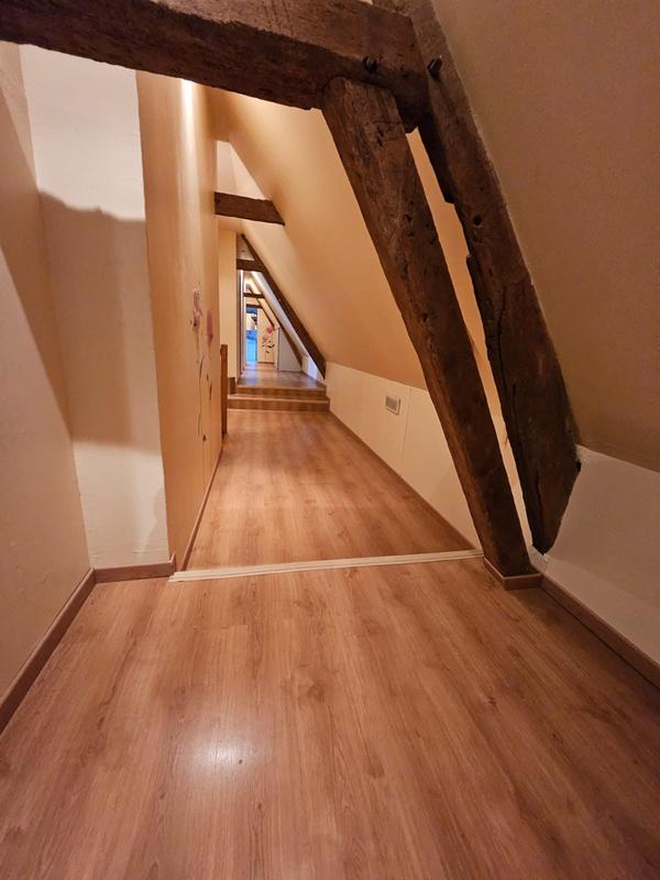 Maison - 142 m² - 7 pièces