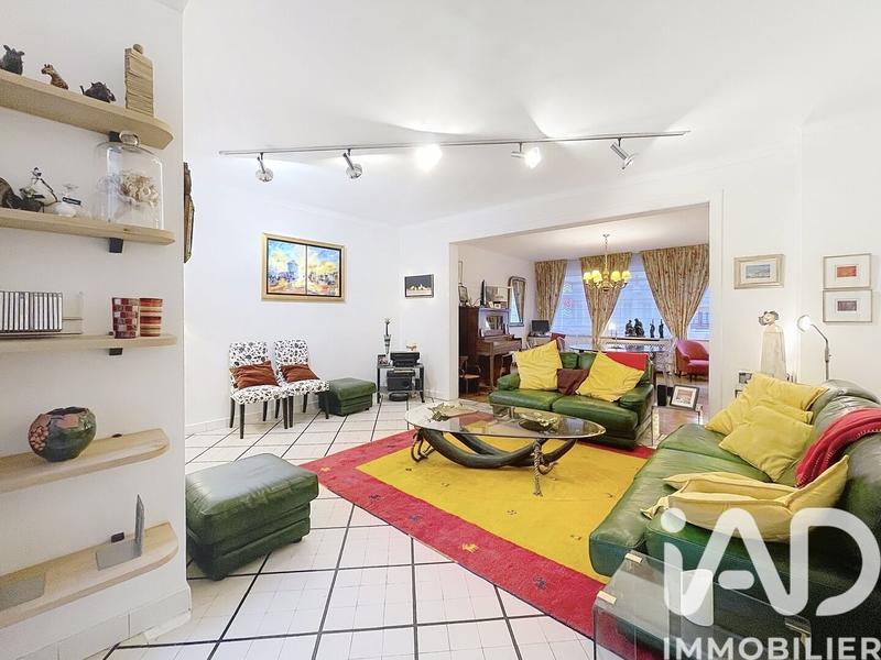 Maison de ville - 251 m² - 6 pièces