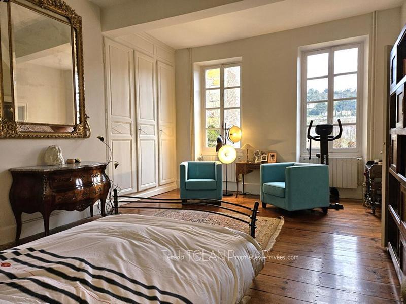 Demeure - 380 m² - 10 pièces