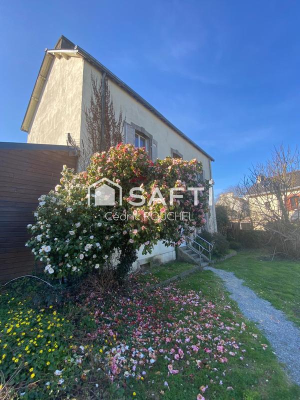 Maison - 137 m² - 8 pièces