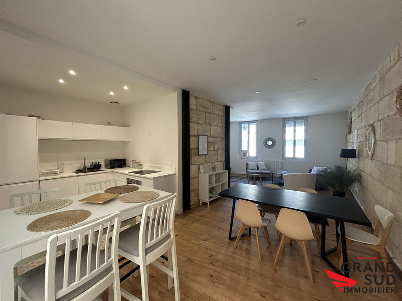 Appartement - 149 m² - 6 pièces