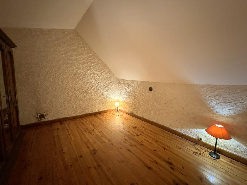 Maison - 152 m² - 6 pièces