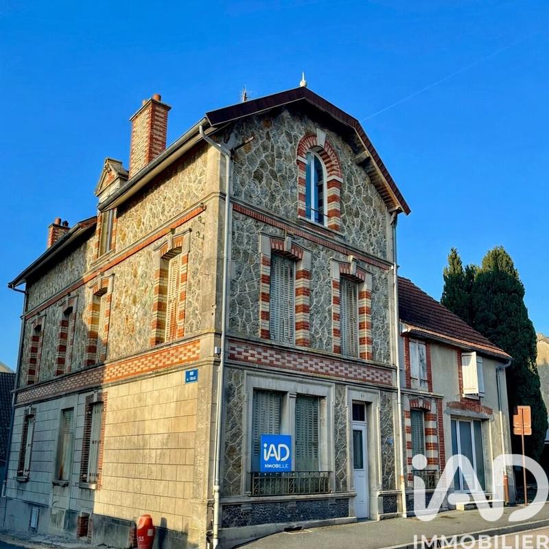 Maison de ville - 134 m² - 5 pièces