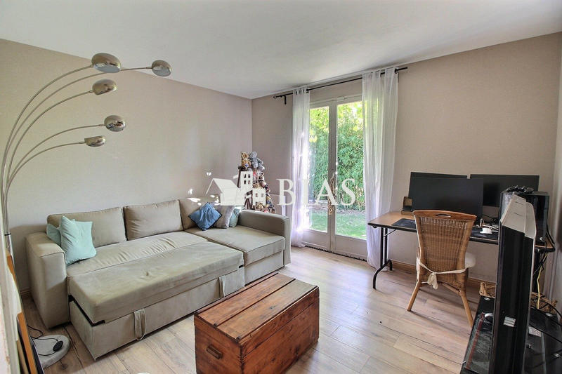 Maison - 151 m² - 6 pièces