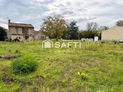 Terrain - 777 m²