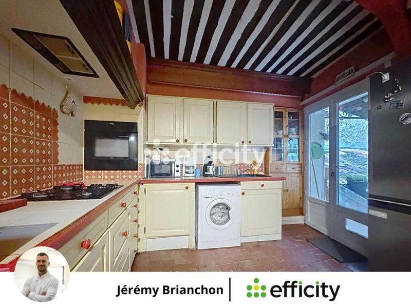 Maison - 157 m² - 5 pièces