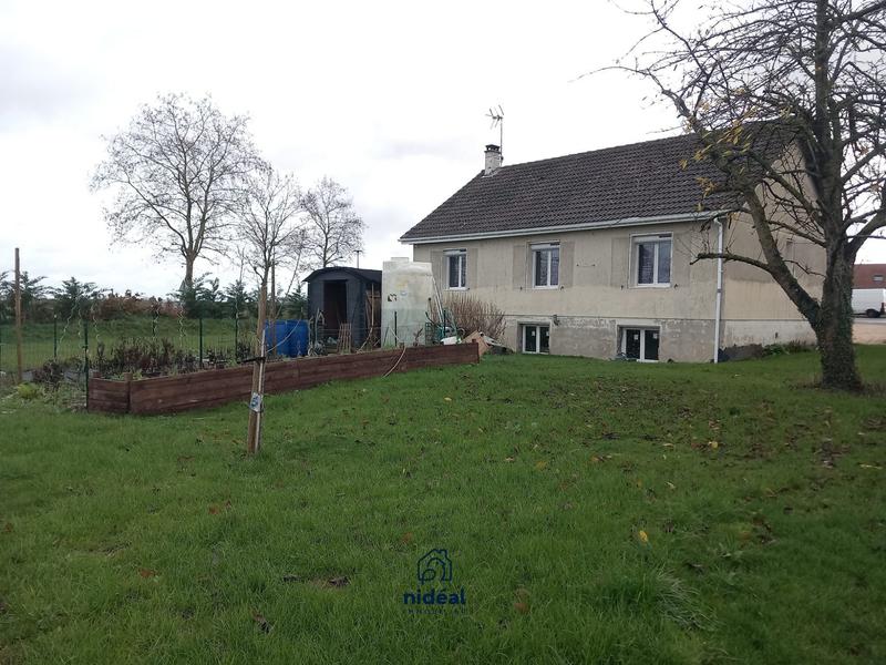 Maison traditionnelle - 96 m² - 4 pièces