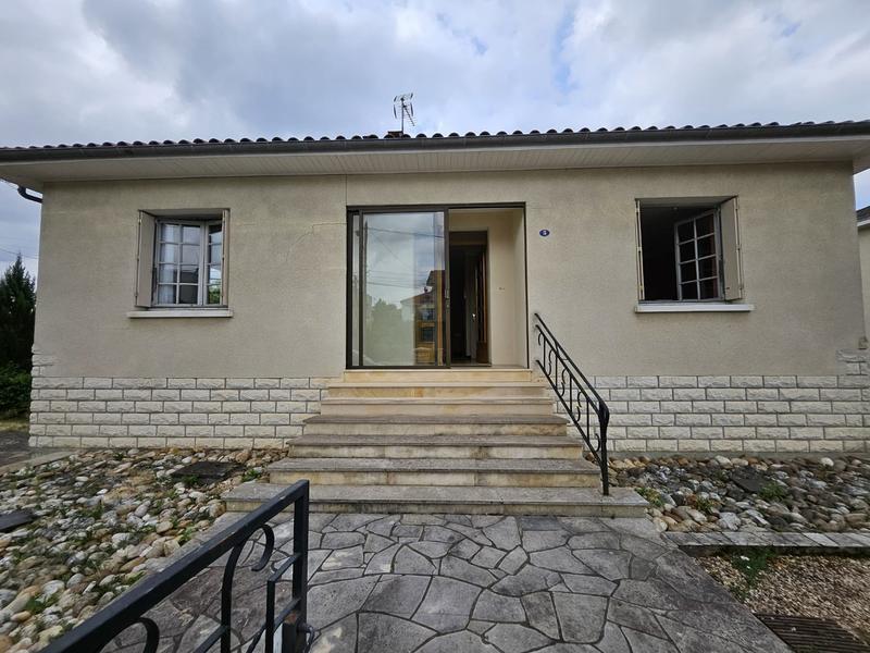 Maison - 90 m² - 3 pièces