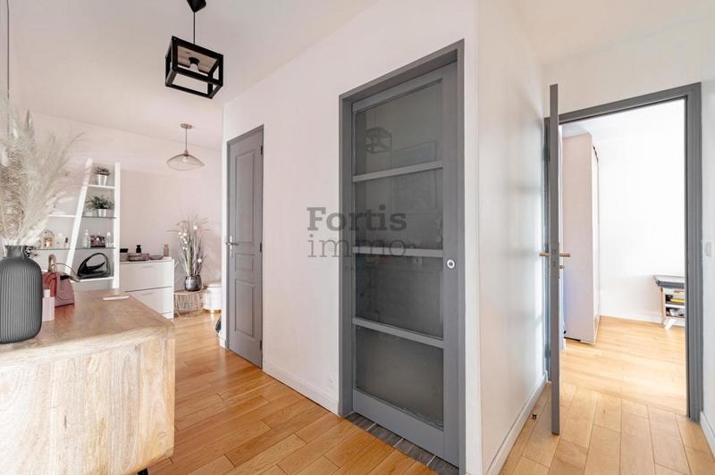 Appartement - 103 m² - 5 pièces