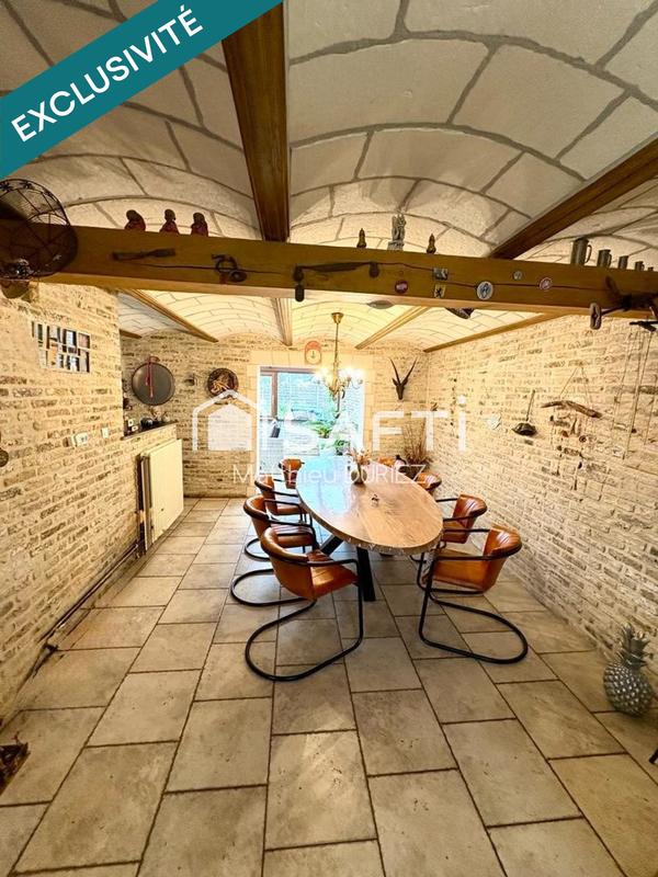 Maison - 135 m² - 8 pièces