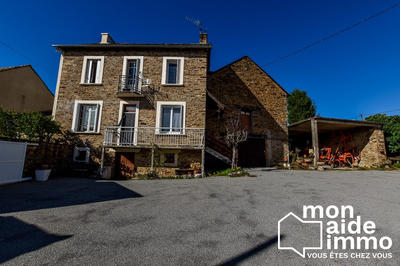 Maison ancienne - 111 m² - 7 pièces