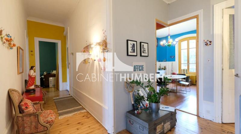 Appartement - 150 m² - 5 pièces