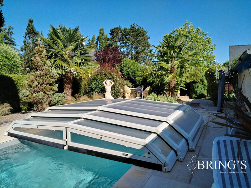 Maison - 188 m² - 8 pièces