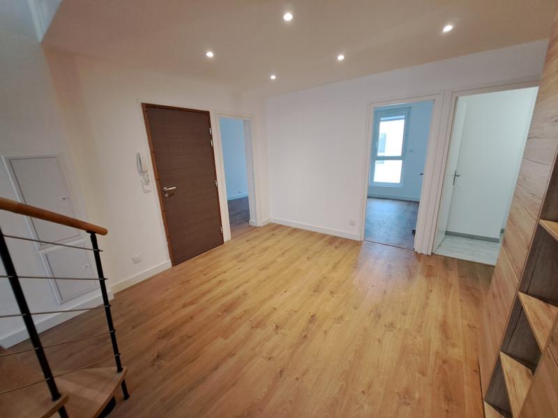 Appartement - 83 m² - 5 pièces