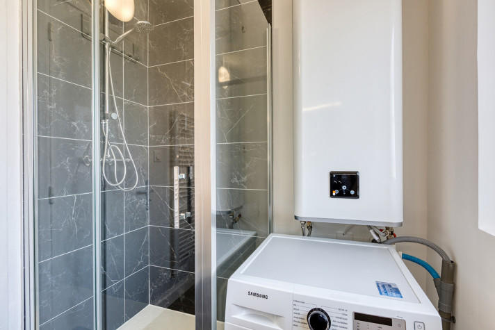 Appartement - 100 m² - 5 pièces