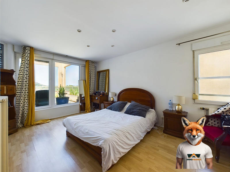 Appartement - 160 m² - 5 pièces