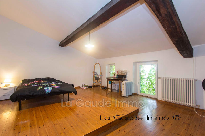 Maison - 137 m² - 5 pièces
