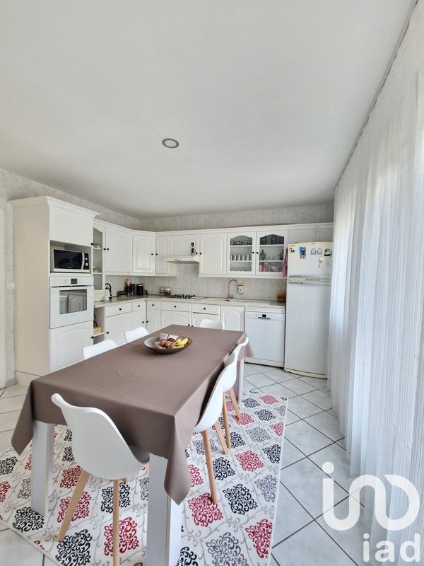 Maison - 185 m² - 7 pièces