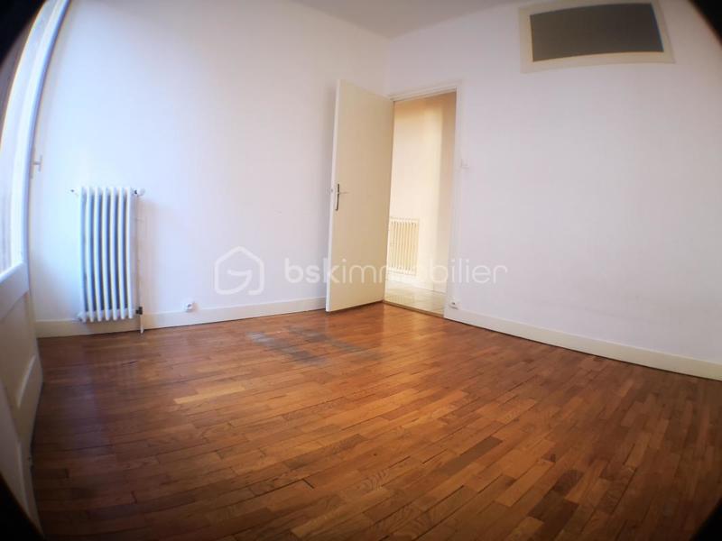 Appartement - 92 m² - 4 pièces