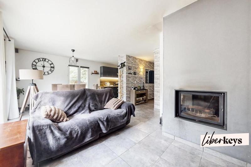 Maison - 133 m² - 7 pièces