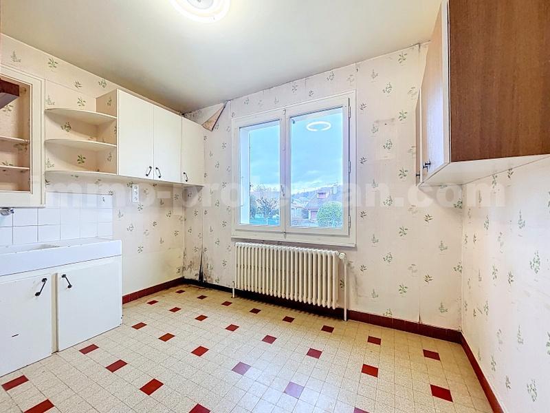 Maison - 82 m² - 5 pièces