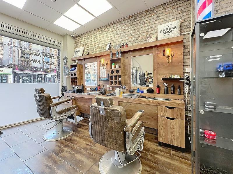 Immeuble - 133 m² - 6 pièces