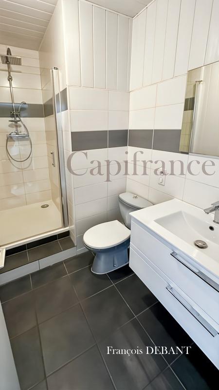 Maison - 177 m² - 7 pièces