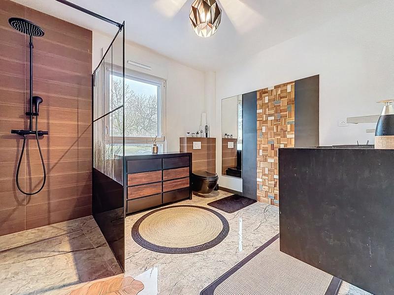 Maison - 145 m² - 6 pièces