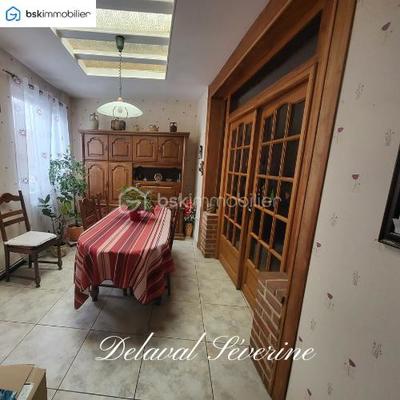 Maison - 147 m² - 7 pièces