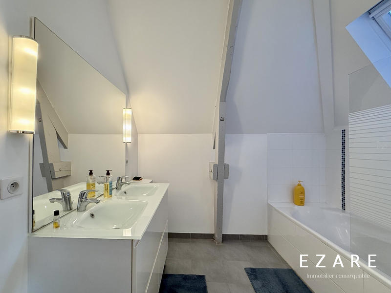 Maison - 150 m² - 6 pièces