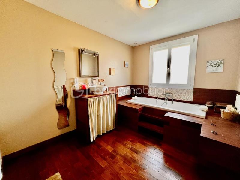 Maison - 113 m² - 5 pièces