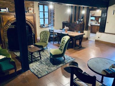 Maison - 150 m² - 5 pièces