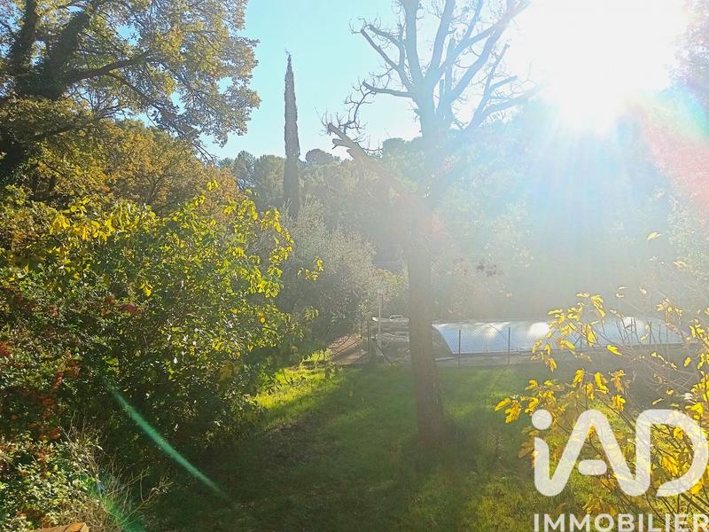 Maison - 198 m² - 6 pièces