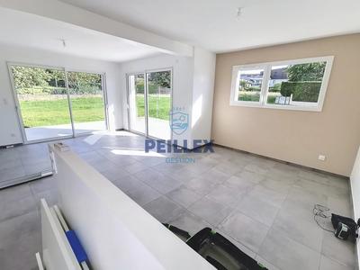 Maison - 102 m² - 5 pièces