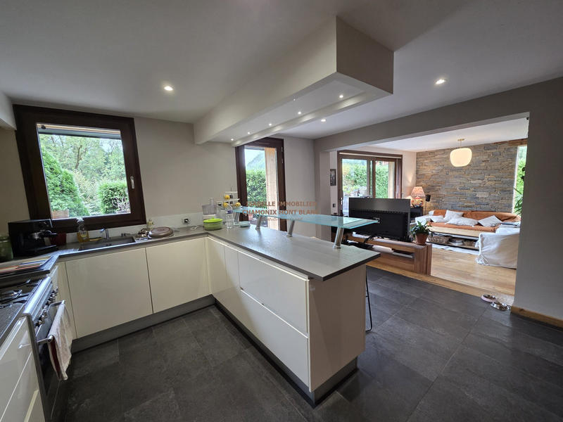 Appartement - 120 m² - 5 pièces