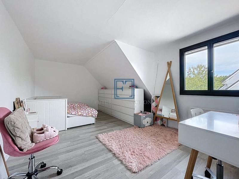 Maison - 157 m² - 7 pièces