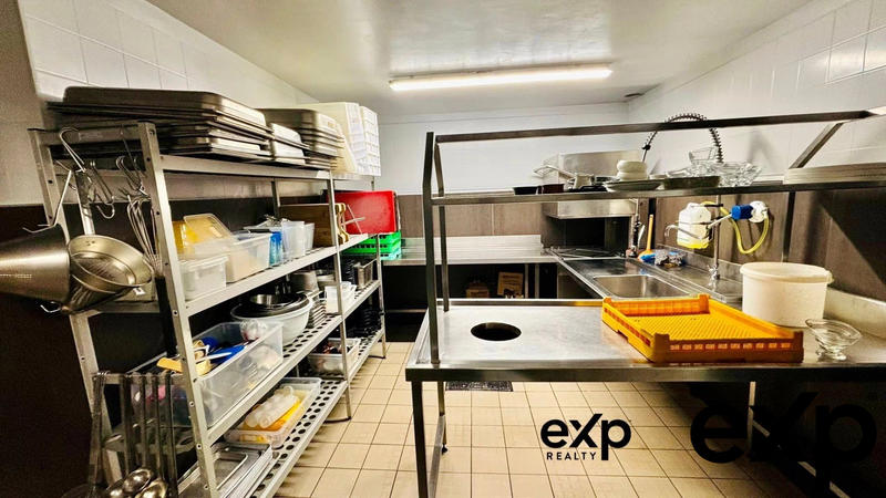 Fonds de commerce - Magasins - 308 m²