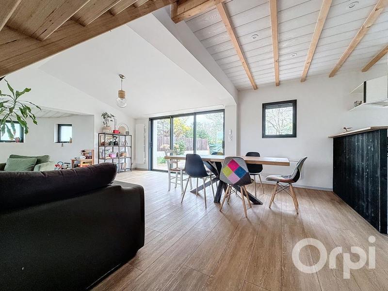 Maison - 120 m² - 4 pièces