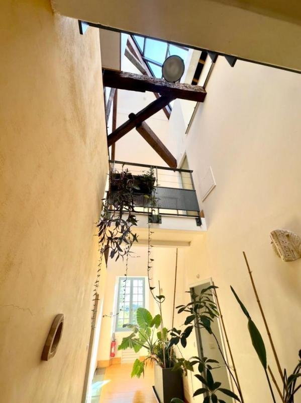 Château - 1 600 m² - 50 pièces