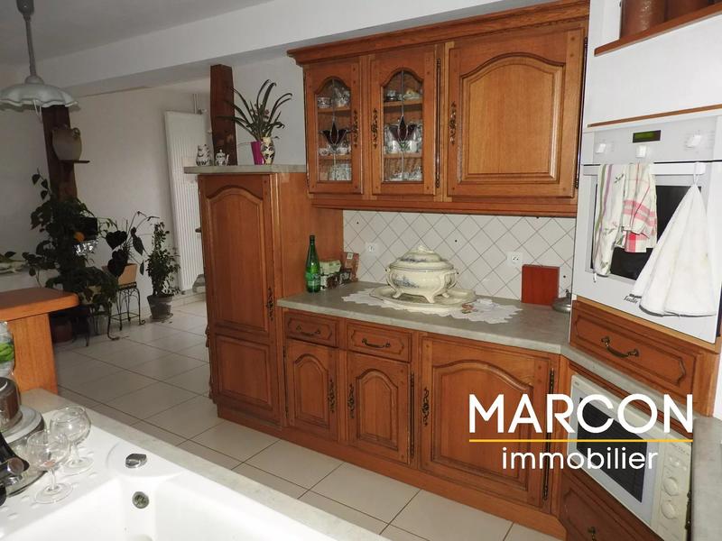 Maison - 168 m² - 7 pièces