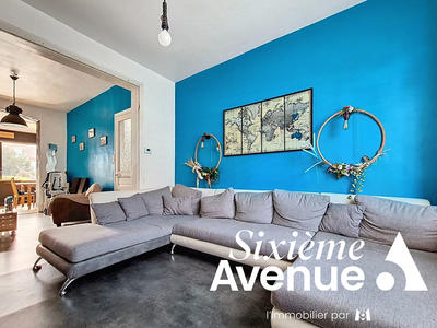 Maison - 137 m² - 6 pièces