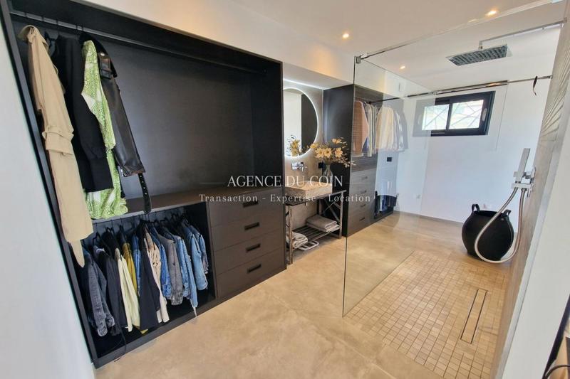 Villa - 180 m² - 7 pièces